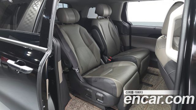 Kia Carnival (IV) HEV 7seater Gravity 2025 — фото 11