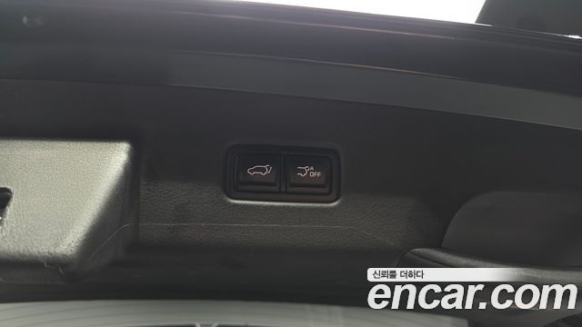 Kia Carnival (IV) HEV 7seater Gravity 2025 — фото 31