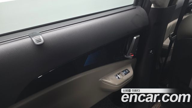 Kia Carnival (IV) HEV 7seater Gravity 2025 — фото 34