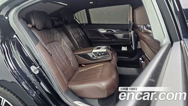 BMW 7 Series (G11) 730Ld xDrive M Sport 2020 — фото 11