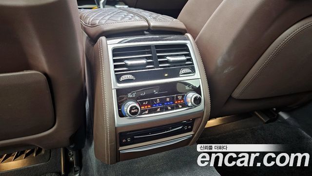 BMW 7 Series (G11) 730Ld xDrive M Sport 2020 — фото 15