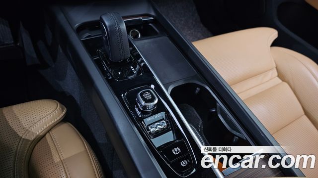 Volvo V60 Cross Country (II) B5 Pro AWD 2021 — фото 9