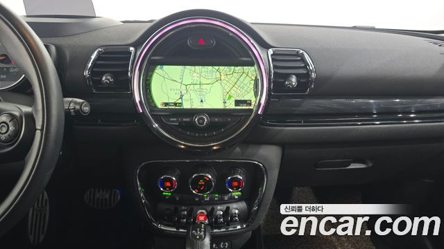 MINI Cooper D Clubman High 2nd 2016 — фото 13