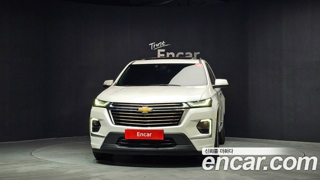 Chevrolet Traverse 3.6 AWD Hi Country 2022 — фото 3