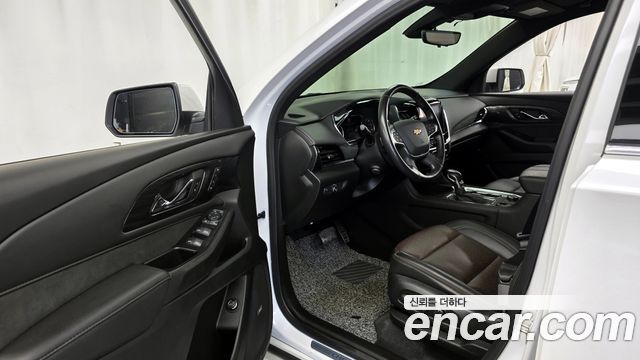 Chevrolet Traverse 3.6 AWD Hi Country 2022 — фото 10