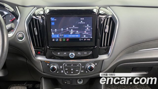 Chevrolet Traverse 3.6 AWD Hi Country 2022 — фото 18