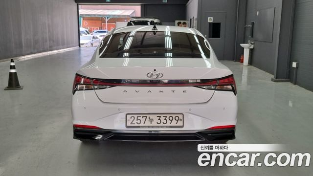 Hyundai Avante (CN7) 1.6 Inspiration 2021 — фото 4
