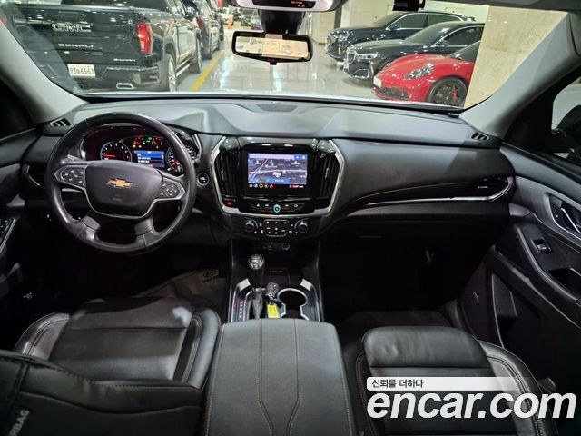 Chevrolet Traverse 3.6 AWD LT Leather Premium 2020 — фото 9