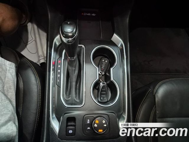 Chevrolet Traverse 3.6 AWD LT Leather Premium 2020 — фото 19