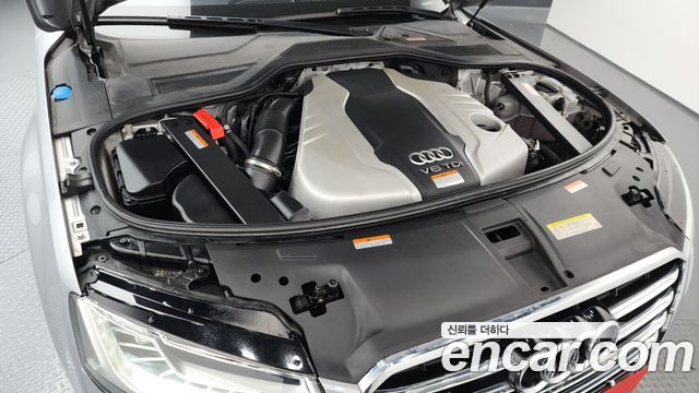 Audi A8 50 TDI Quattro D4 2015 — фото 6