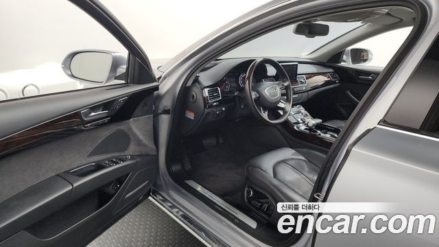 Audi A8 50 TDI Quattro D4 2015 — фото 10
