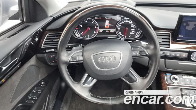 Audi A8 50 TDI Quattro D4 2015 — фото 15