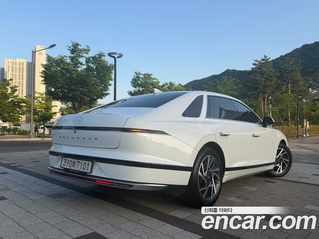 Hyundai Grandeur (GN7) 3.5 LPG 2WD Premium 2023 — фото 2