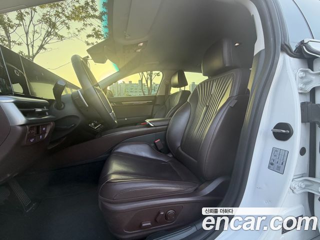 Hyundai Grandeur (GN7) 3.5 LPG 2WD Premium 2023 — фото 10