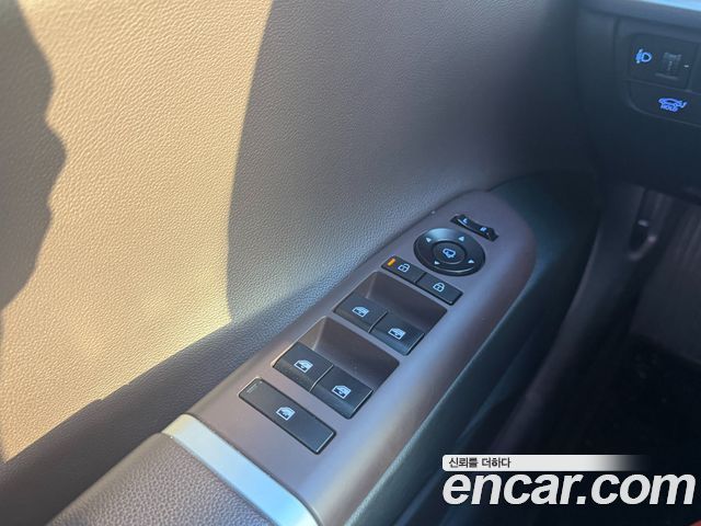 Hyundai Grandeur (GN7) 3.5 LPG 2WD Premium 2023 — фото 15