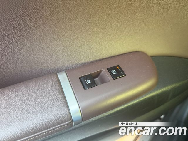 Hyundai Grandeur (GN7) 3.5 LPG 2WD Premium 2023 — фото 19