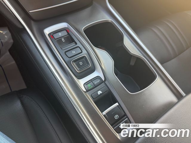 Honda Accord (X) 2.0 Hybrid Touring 2019 — фото 9