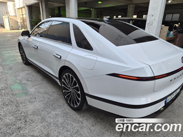 Hyundai Grandeur Hybrid (GN7) Calligraphy 2025 — фото 24