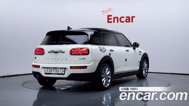 MINI Cooper Clubman Classic 2nd 2023 — фото 2