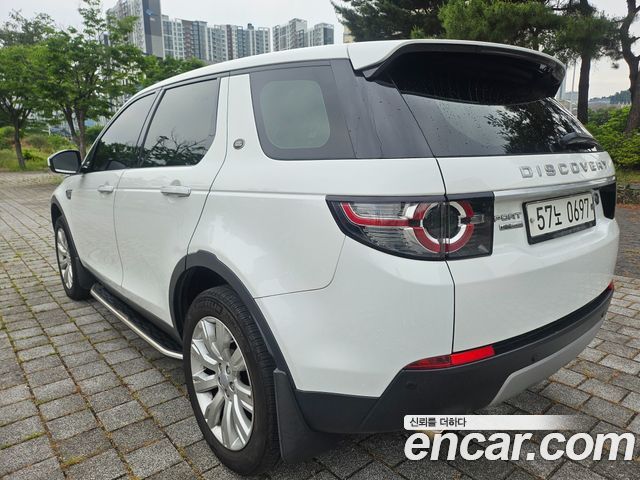 Land Rover Discovery Sport 2.0 TD4 HSE Luxury 2016 — фото 5
