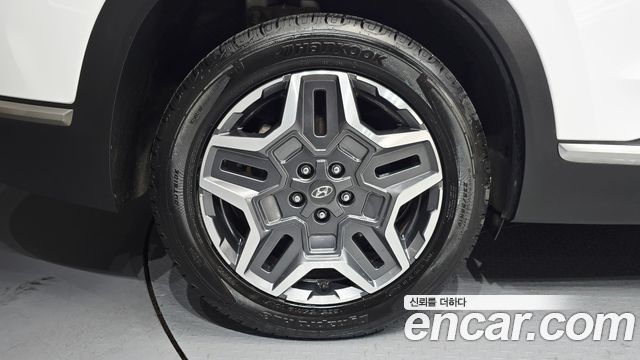 Hyundai Santa Fe HEV 1.6 2WD Prestige 2022 — фото 21
