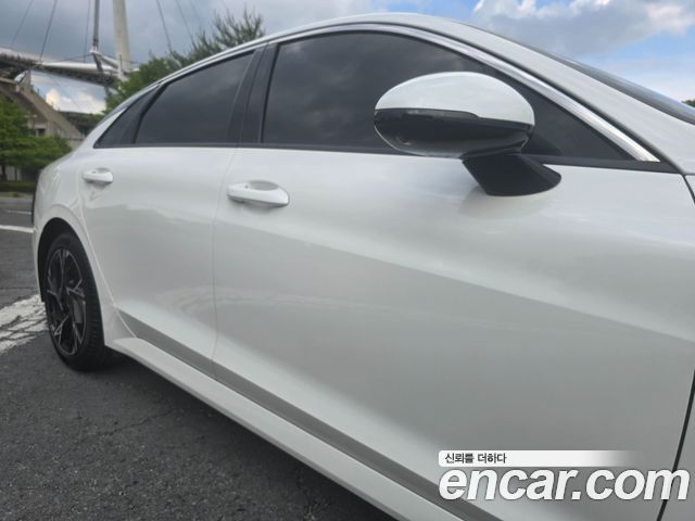 Kia K5 Hybrid (III) Signature 2024 — фото 3