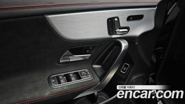 Mercedes-Benz CLA-Class (C118) CLA250 4MATIC 2021 — фото 17