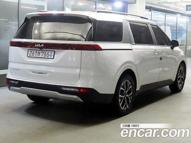Kia Carnival (IV) 9-Seater Prestige 2022 — фото 4