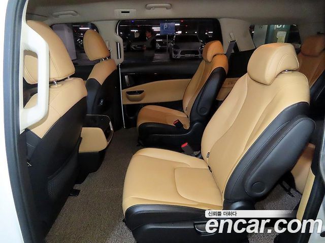 Kia Carnival (IV) 9-Seater Prestige 2022 — фото 7