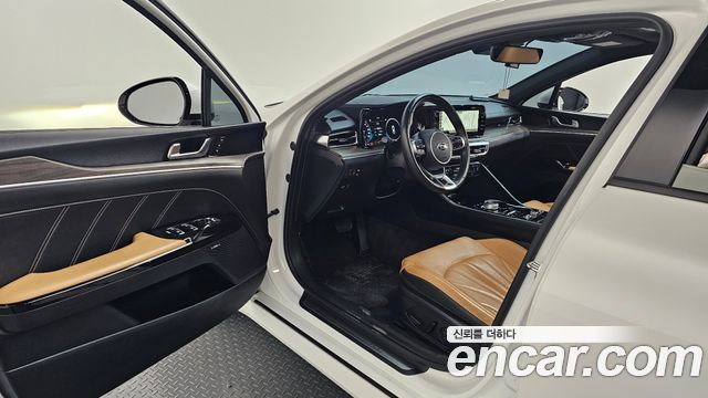 Kia K5 (III) 2.0 Signature 2021 — фото 10