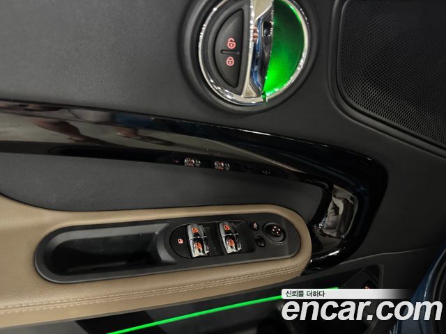 MINI Cooper Countryman HIGH 2nd 2019 — фото 15
