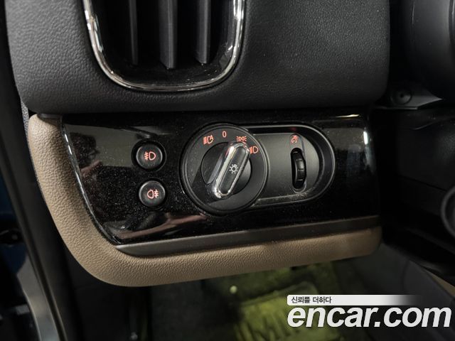 MINI Cooper Countryman HIGH 2nd 2019 — фото 17