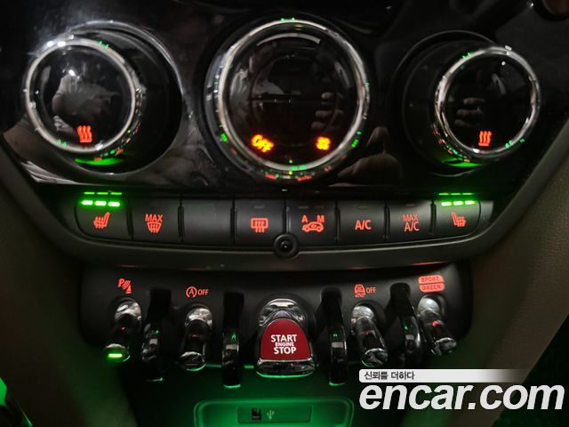 MINI Cooper Countryman HIGH 2nd 2019 — фото 18