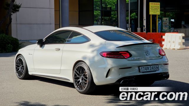 Mercedes-Benz C-Class (W205) C63 S AMG Coupe 2020 — фото 5