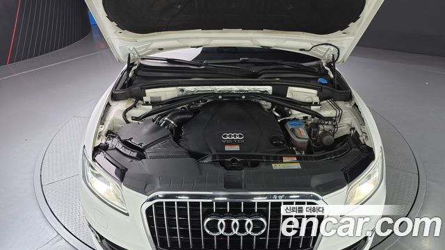 Audi Q5 45 TDI Quattro 8R 2016 — фото 6