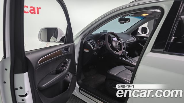 Audi Q5 45 TDI Quattro 8R 2016 — фото 10