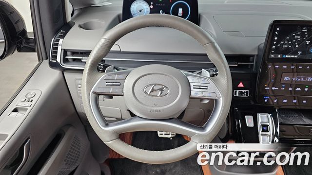 Hyundai Staria 4WD Lounge 7-Seater Inspiration 2024 — фото 13