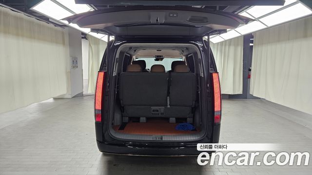 Hyundai Staria 4WD Lounge 7-Seater Inspiration 2024 — фото 20