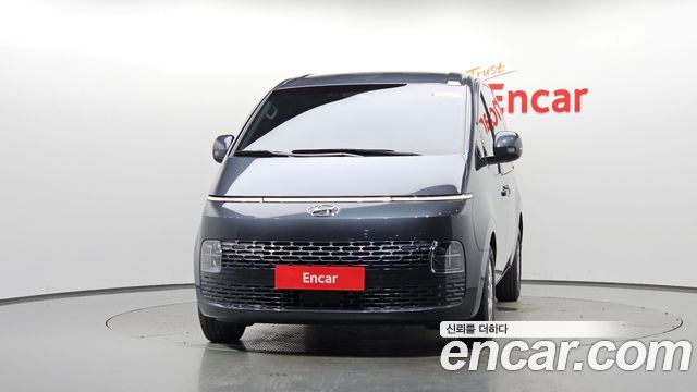Hyundai Staria Cargo 3-Seater Modern 2024 — фото 3