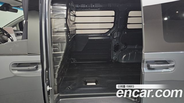 Hyundai Staria Cargo 3-Seater Modern 2024 — фото 11