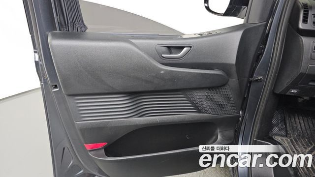 Hyundai Staria Cargo 3-Seater Modern 2024 — фото 24