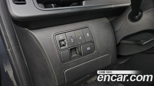 Hyundai Staria Cargo 3-Seater Modern 2024 — фото 28