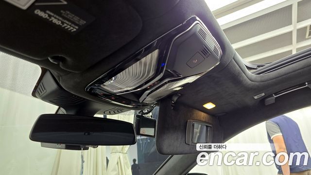 BMW 7 Series (G11) M760Li xDrive 2017 — фото 35