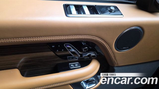 Land Rover Range Rover (IV) 4.4 SDV8 Vogue SE DIESEL 2018 — фото 28