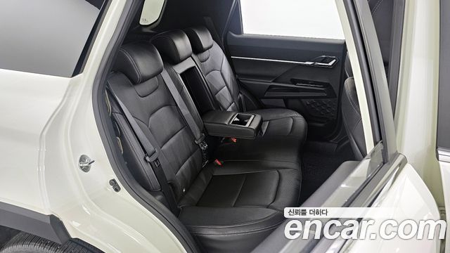 KG Mobility (SsangYong) Torres Gasoline 1.5 2WD T5 2024 — фото 11