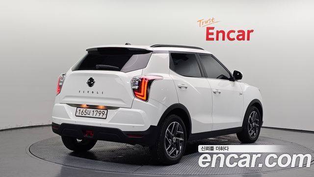 KG Mobility (SsangYong) Very New Tivoli Gasoline 1.5 2WD V3 2022 — фото 2