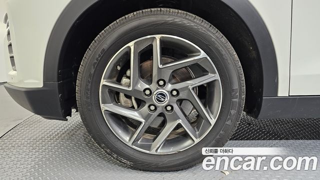 KG Mobility (SsangYong) Very New Tivoli Gasoline 1.5 2WD V3 2022 — фото 5