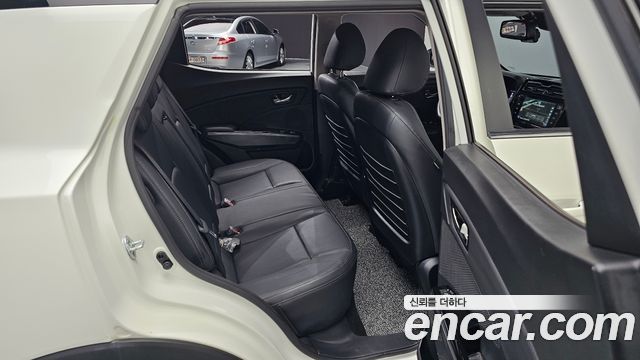 KG Mobility (SsangYong) Very New Tivoli Gasoline 1.5 2WD V3 2022 — фото 12