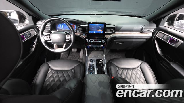 Ford Explorer (VI) 3.0 Platinum 4WD 2022 — фото 7