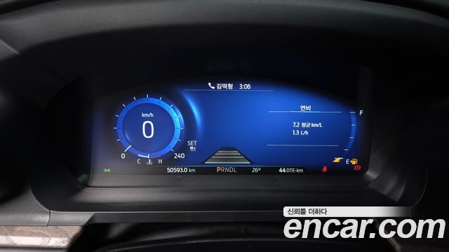 Ford Explorer (VI) 3.0 Platinum 4WD 2022 — фото 8